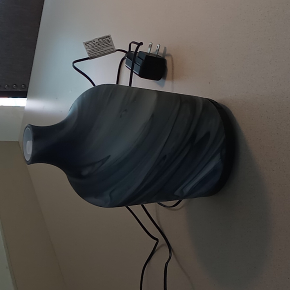 Oil diffuser